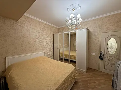 Satılır 3 otaqlı mənzil 95 m²