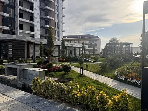 Satılır 2 otaqlı mənzil 61 m²
