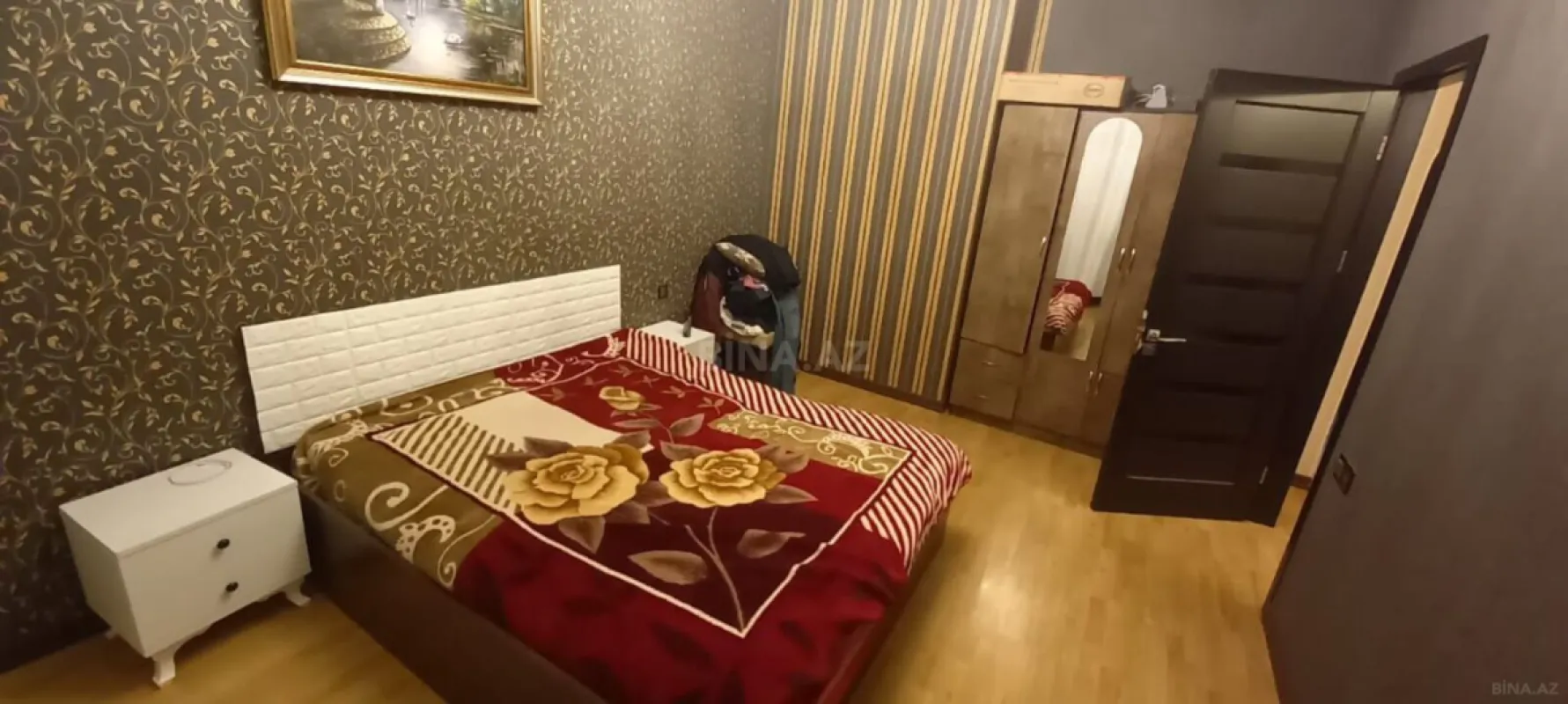 Satılır 2 otaqlı mənzil 61 m²