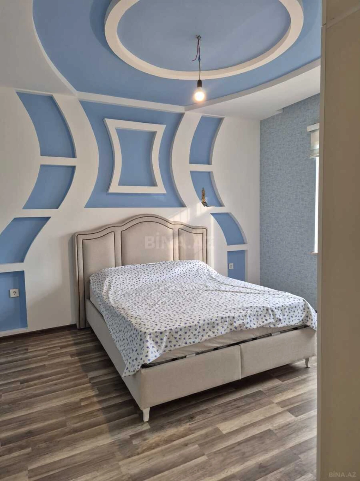 Satılır 5 otaqlı həyət evi 193 m²