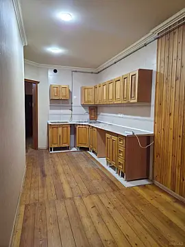 Satılır 2 otaqlı mənzil 94 m²