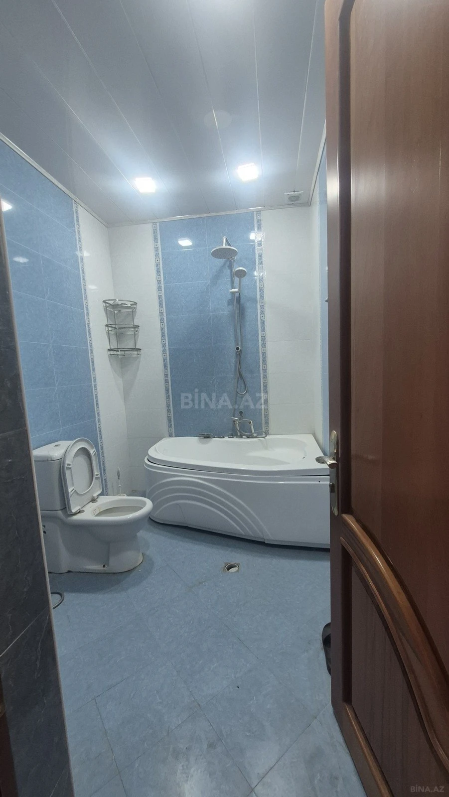 Satılır 8 otaqlı həyət evi 360 m²