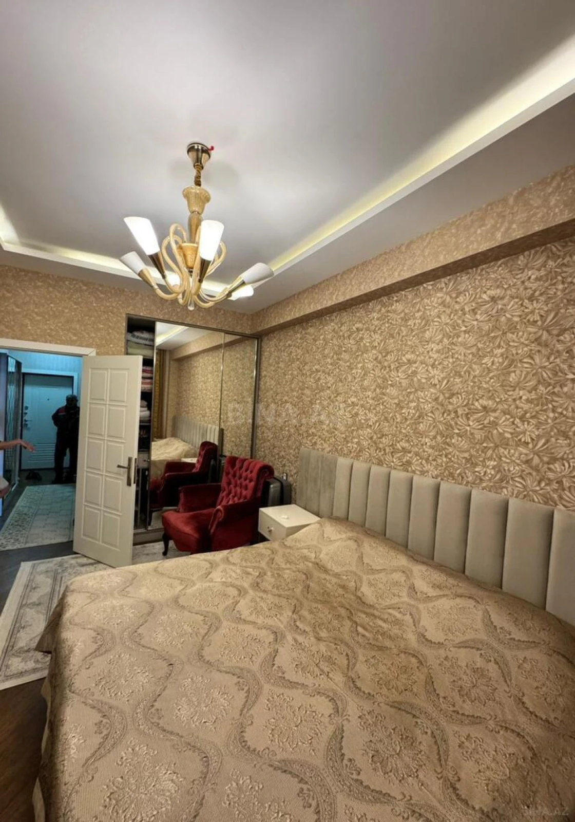 Satılır 2 otaqlı mənzil 60 m²