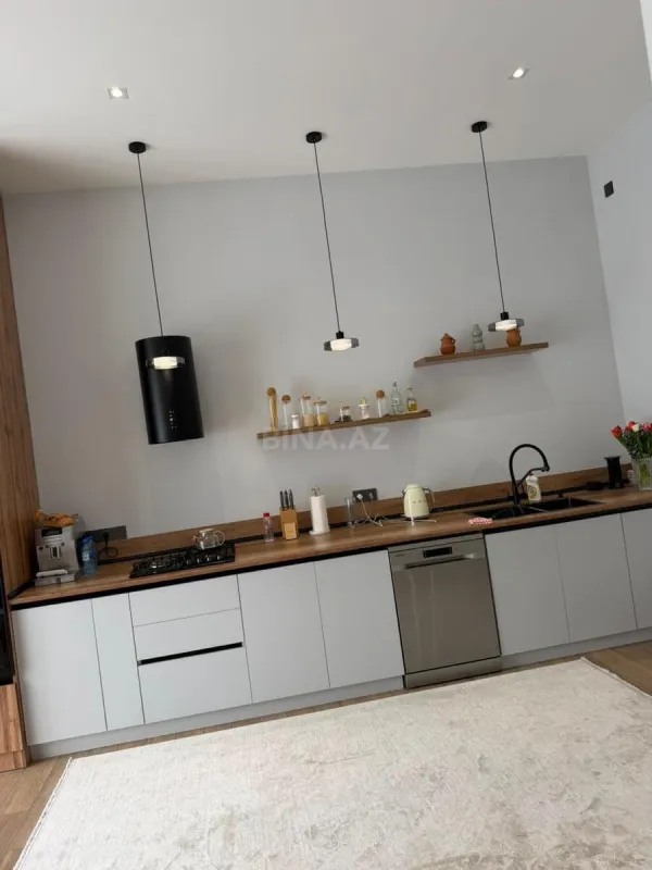 Kirayə verilir 4 otaqlı həyət evi 150 m²