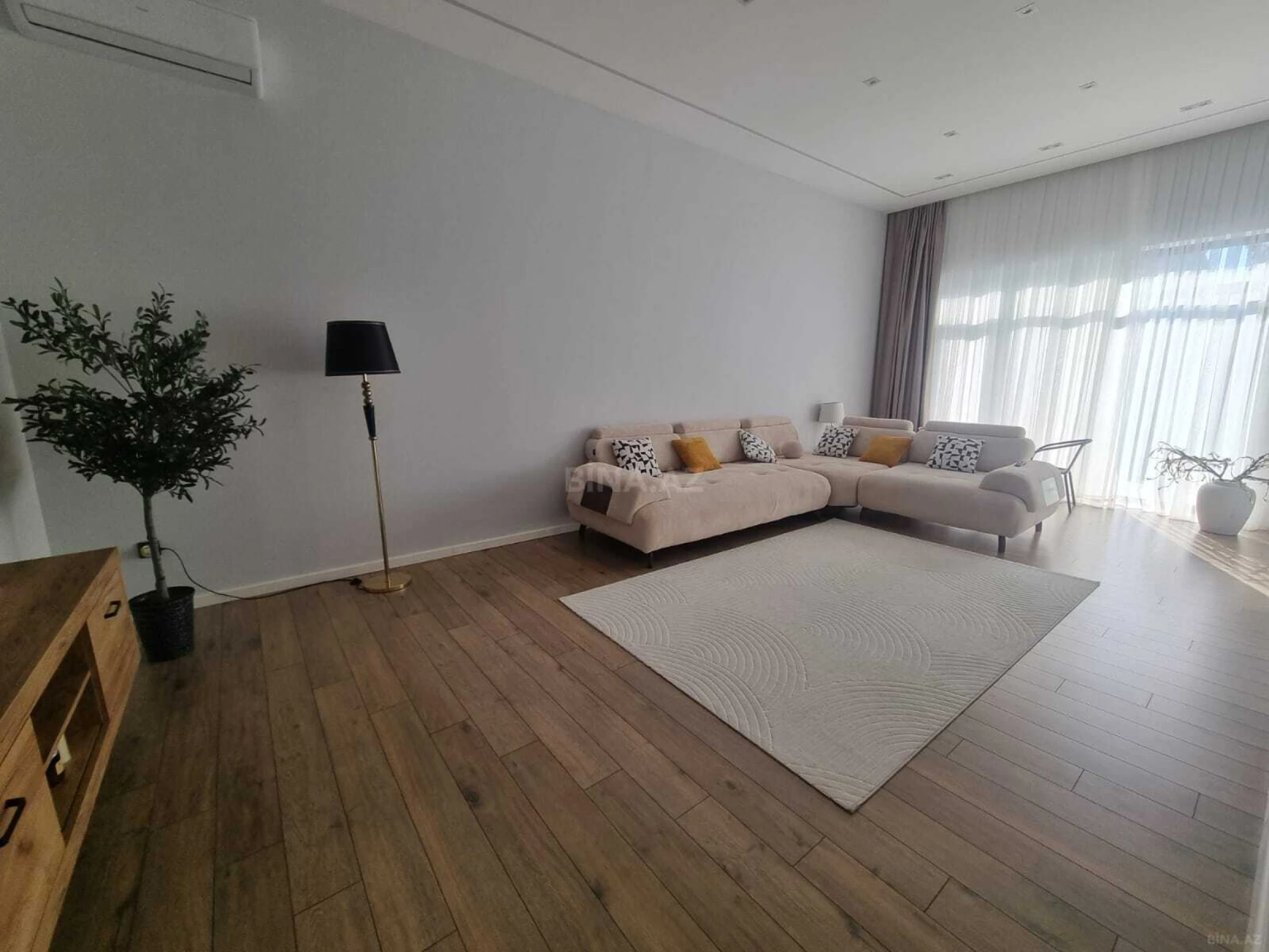 Kirayə verilir 4 otaqlı həyət evi 150 m²