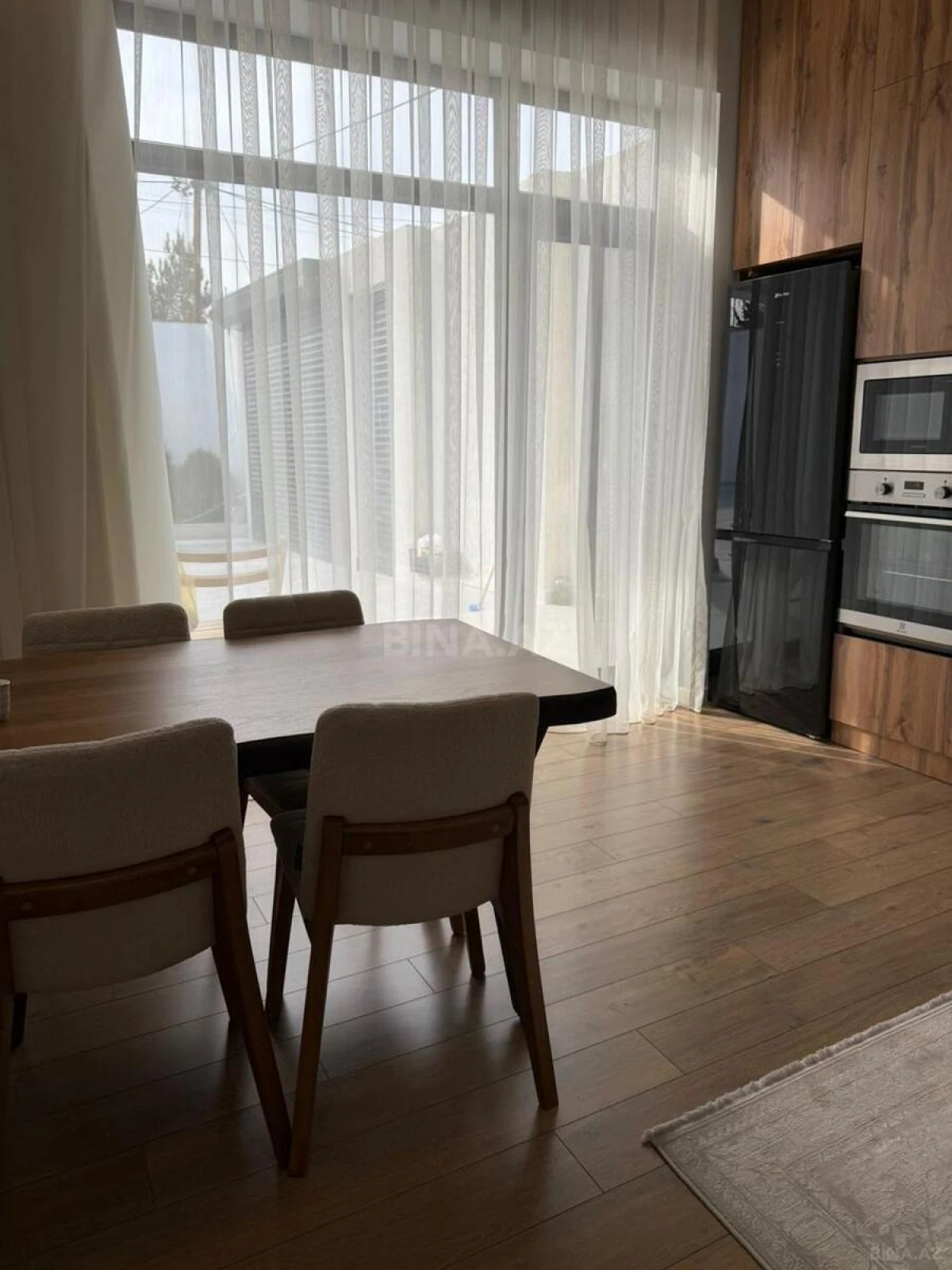 Kirayə verilir 4 otaqlı həyət evi 150 m²