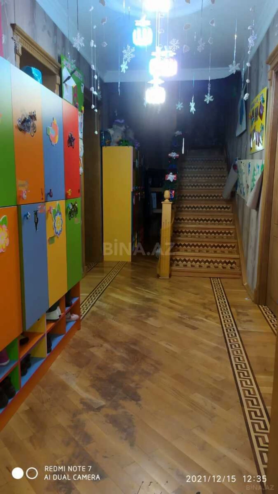 Satılır obyekt 550 m²