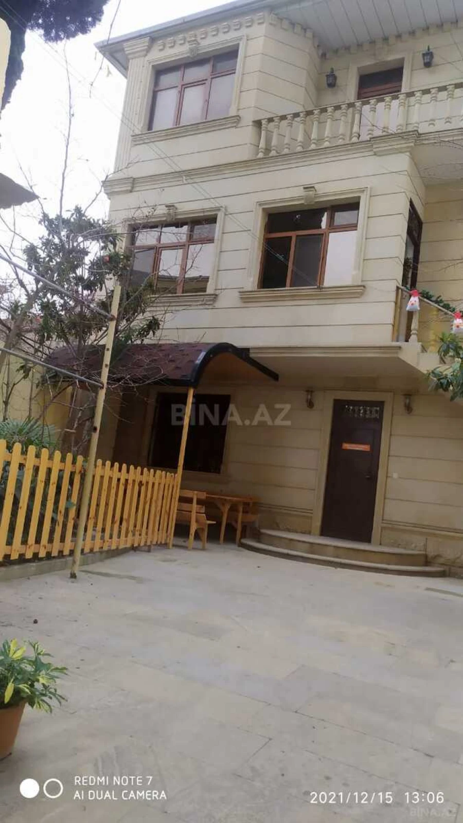 Satılır obyekt 550 m²