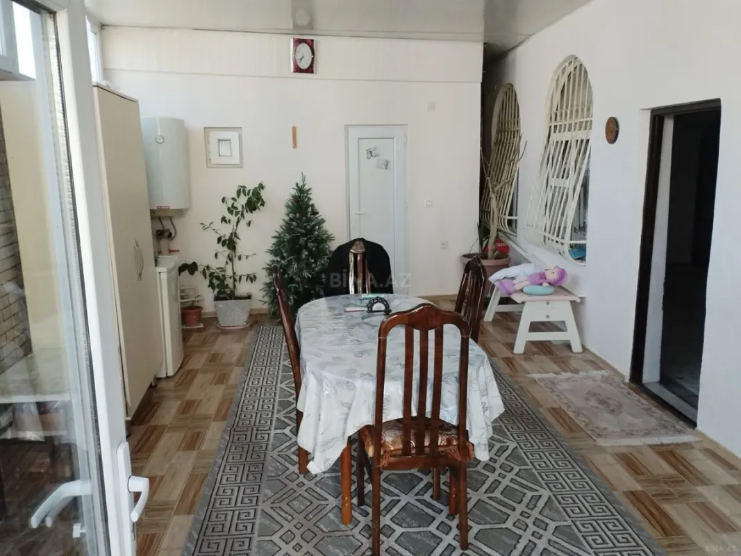 Satılır 4 otaqlı həyət evi 120 m²