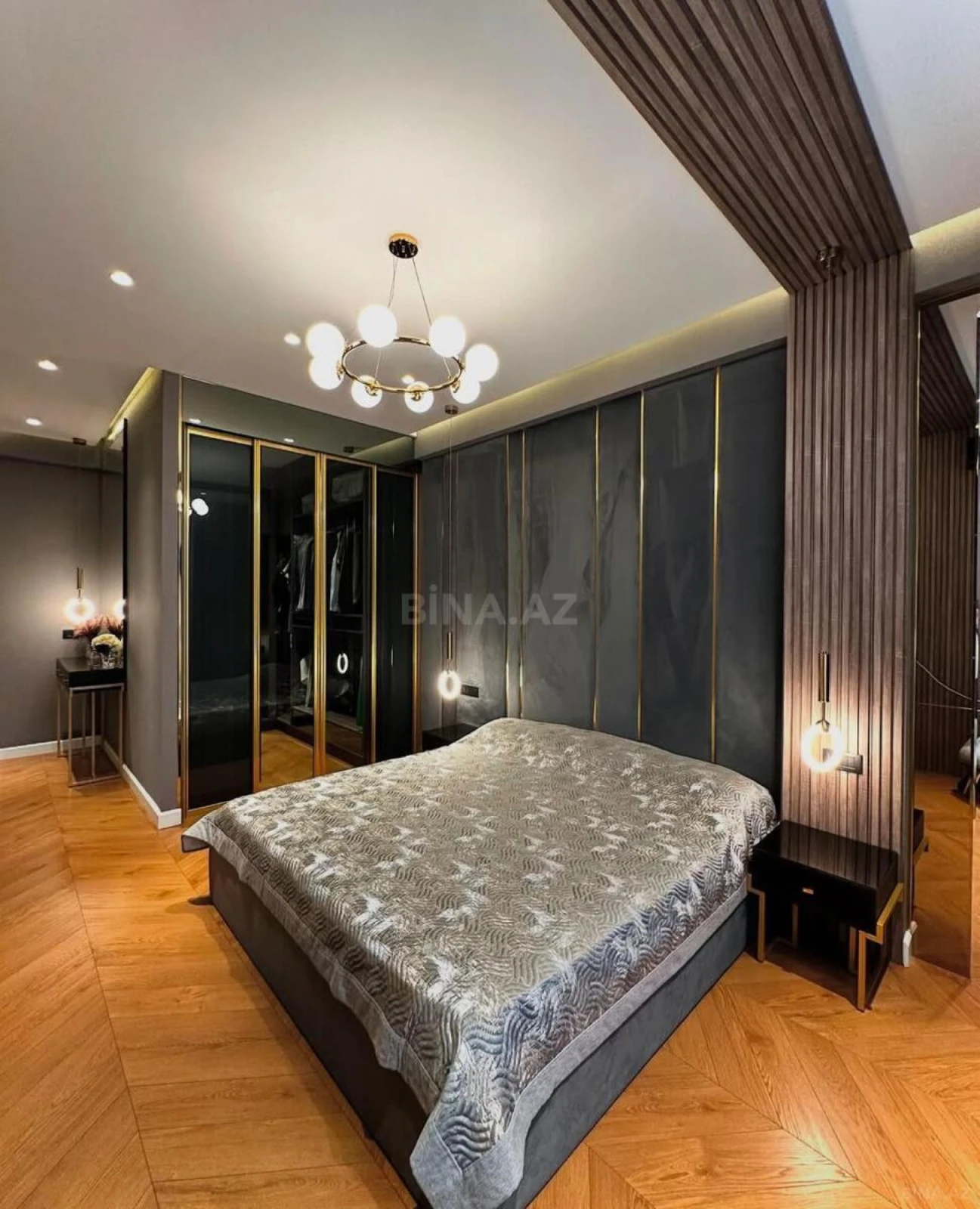 Kirayə verilir 2 otaqlı mənzil 105 m²