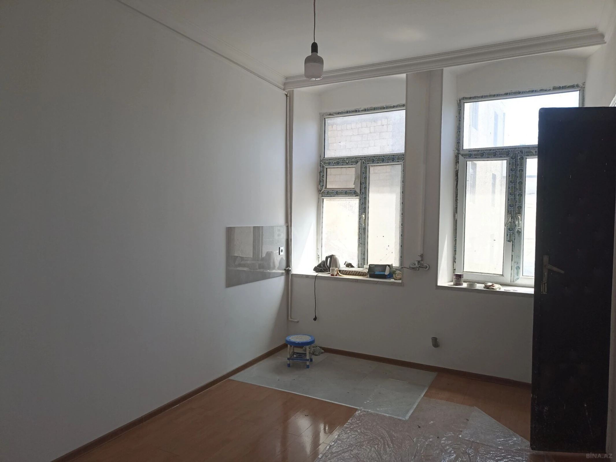 Satılır 2 otaqlı mənzil 60 m²