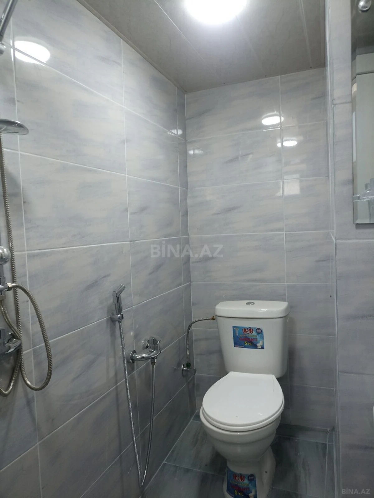 Satılır 2 otaqlı mənzil 60 m²