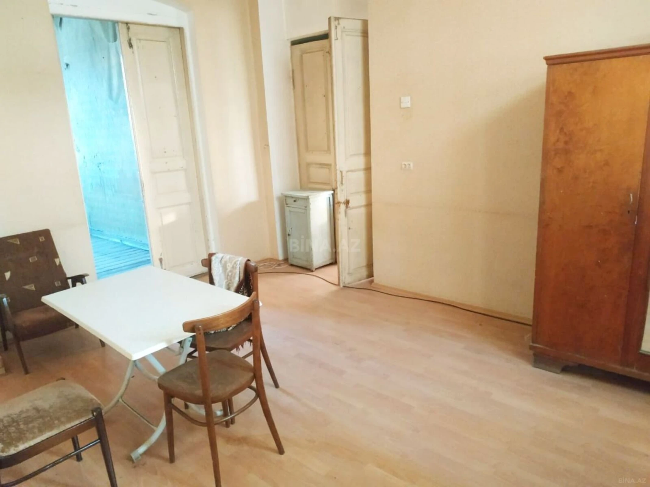Satılır 2 otaqlı mənzil 60 m²