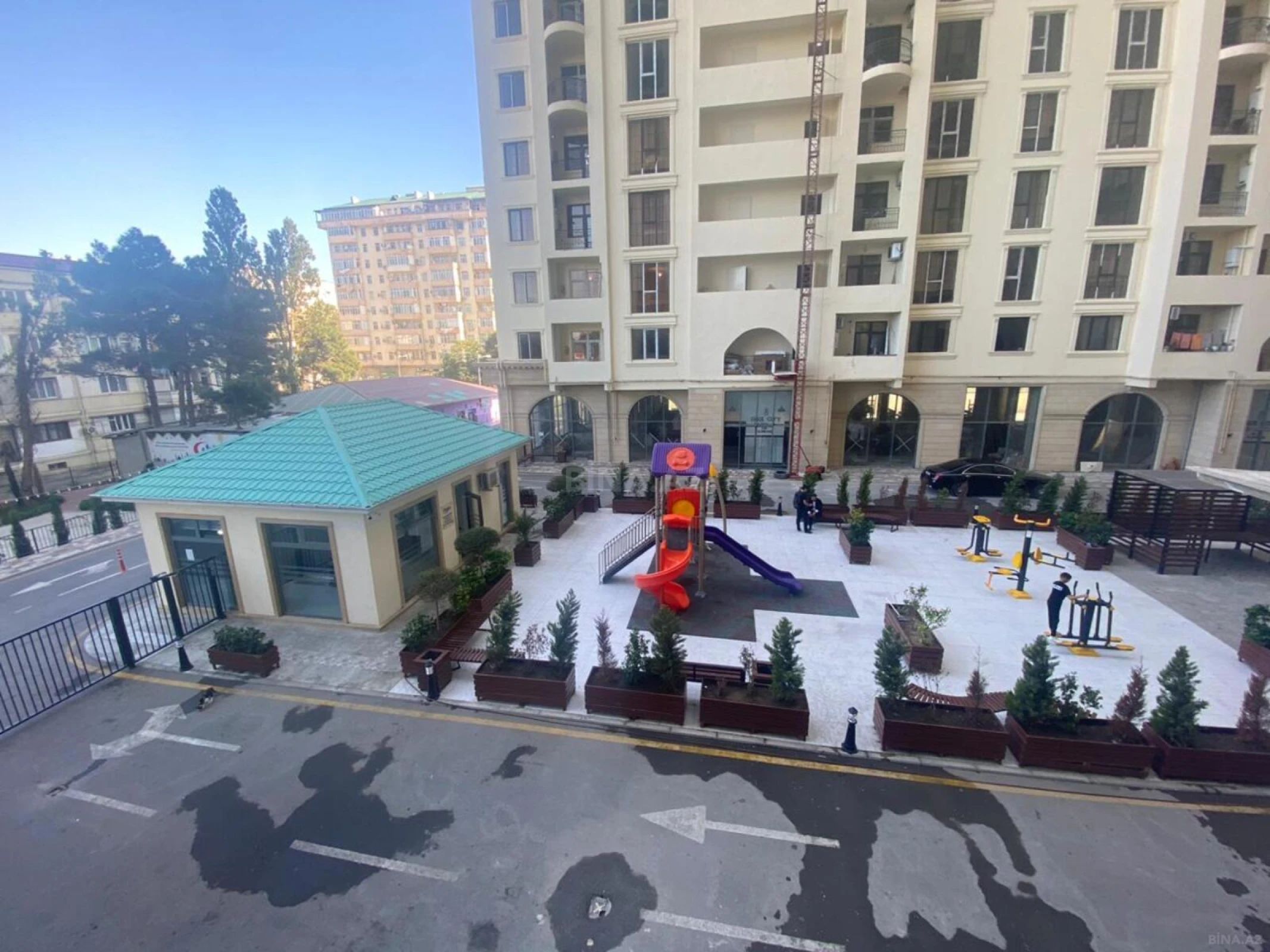 Satılır 2 otaqlı mənzil 66 m²