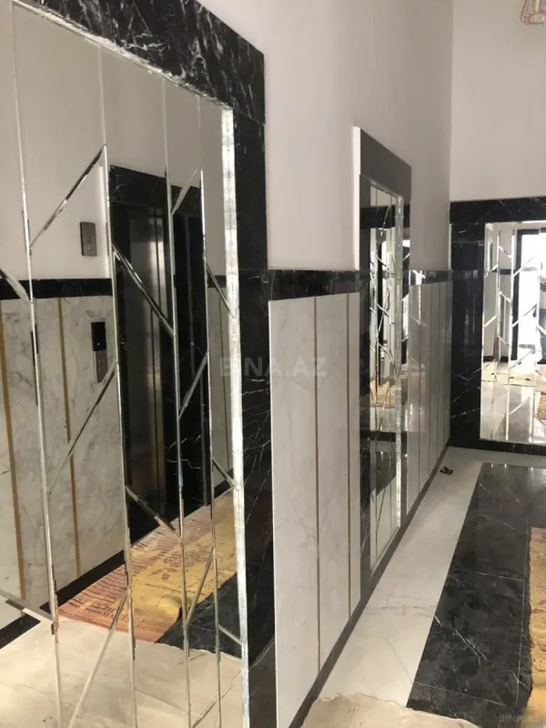 Satılır 2 otaqlı mənzil 66 m²