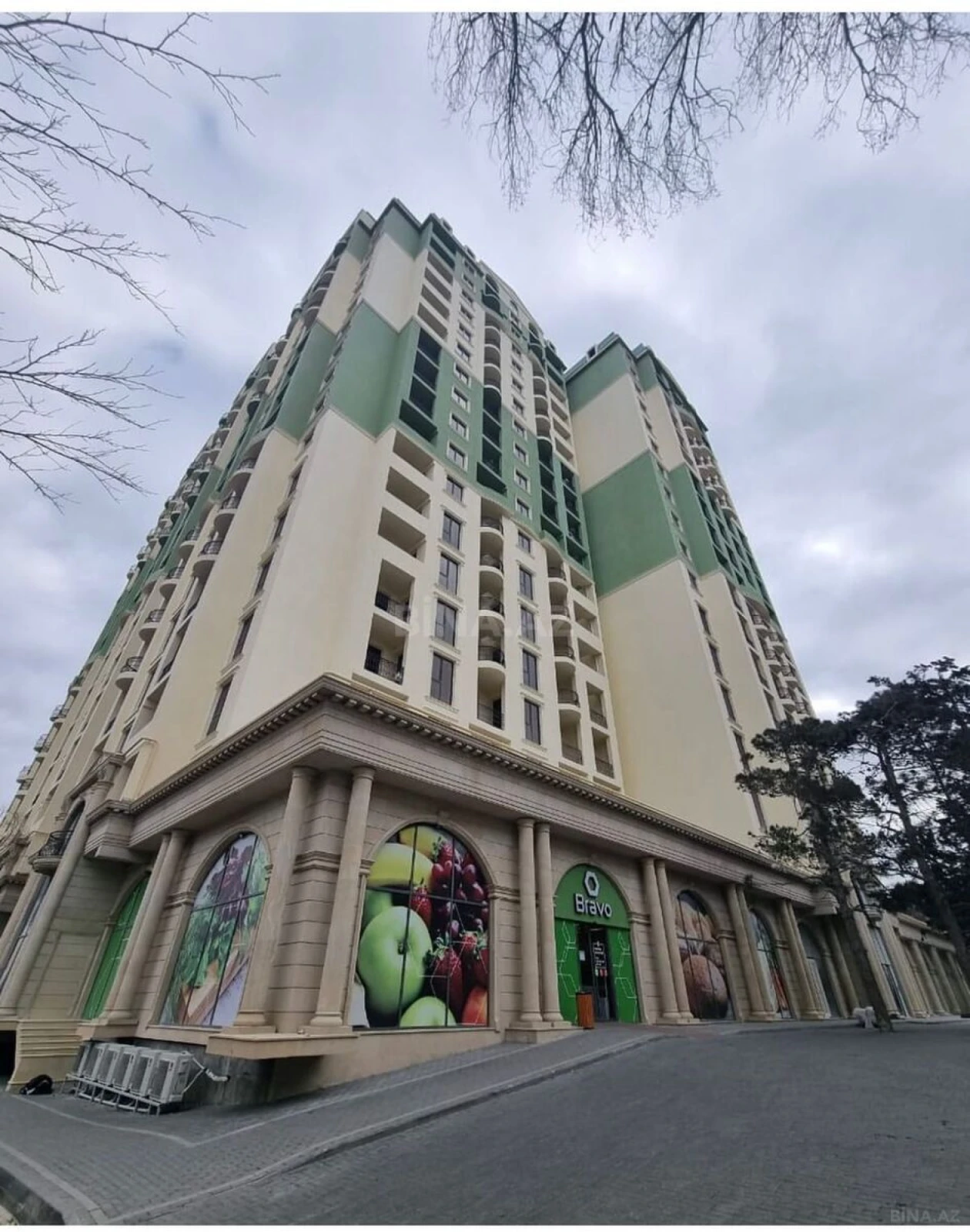 Satılır 2 otaqlı mənzil 66 m²