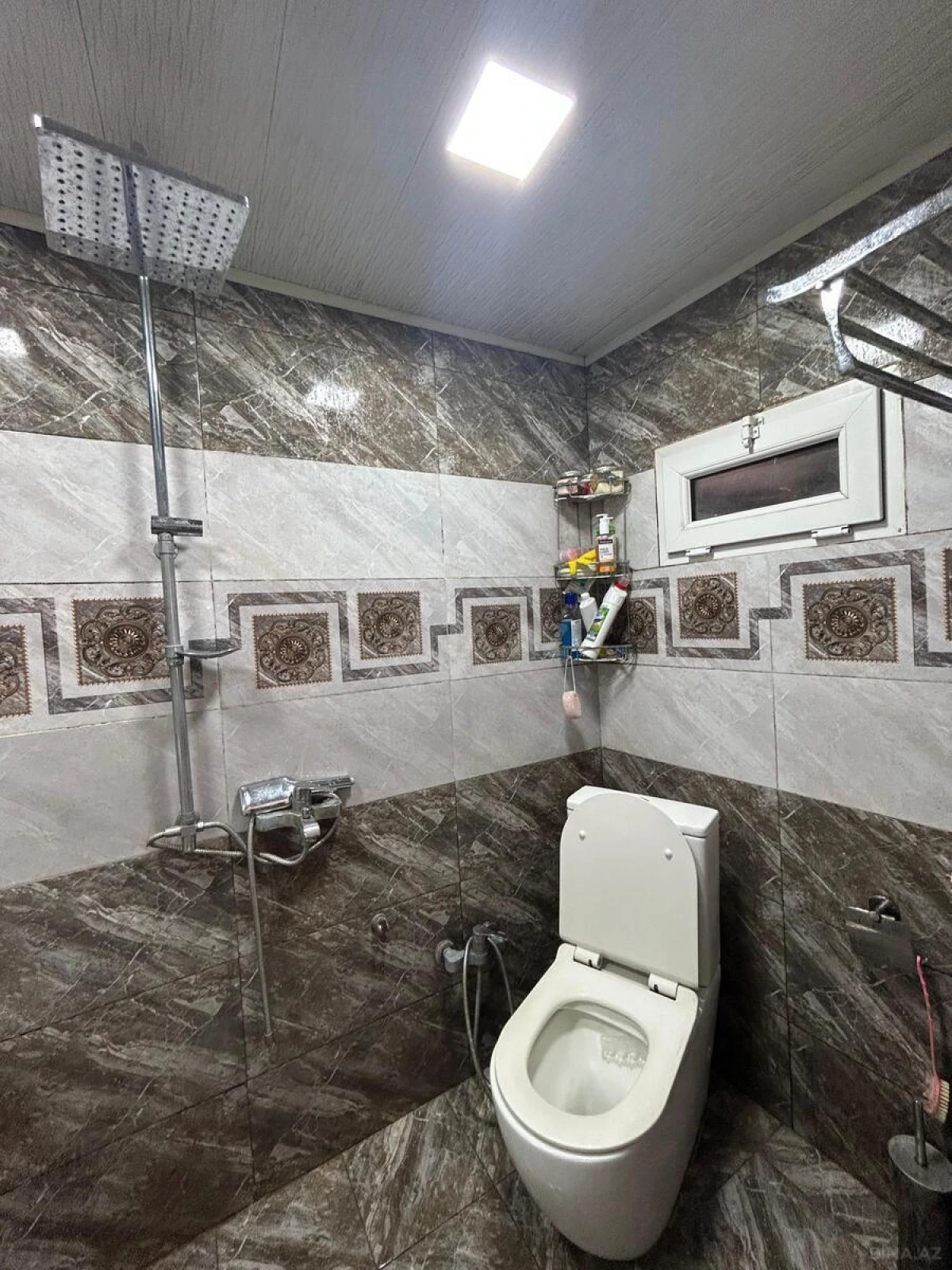 Satılır 3 otaqlı həyət evi 138 m²