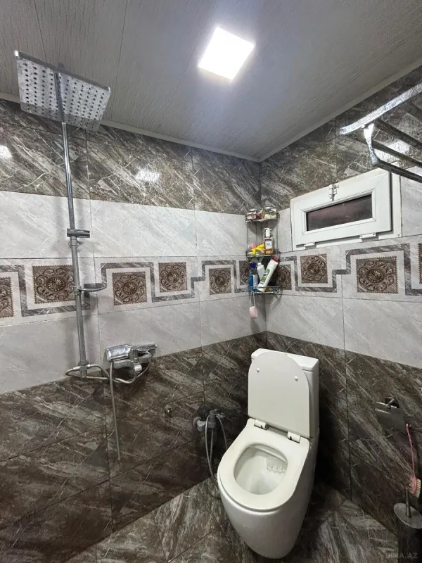 Satılır 3 otaqlı həyət evi 138 m²