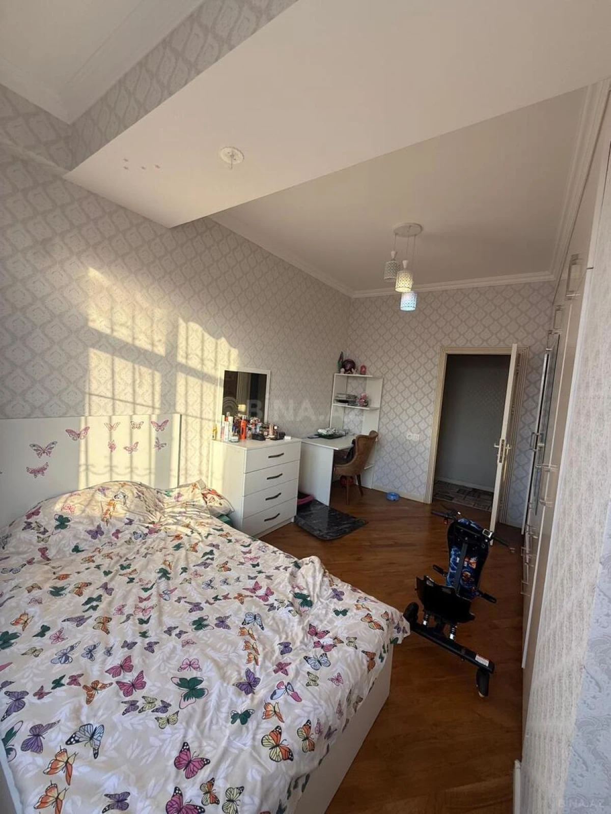 Satılır 3 otaqlı mənzil 106 m²
