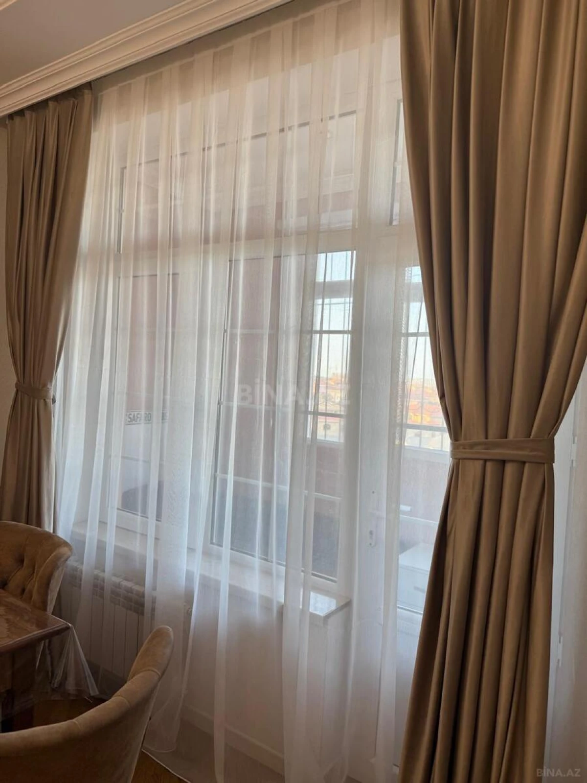 Satılır 3 otaqlı mənzil 106 m²