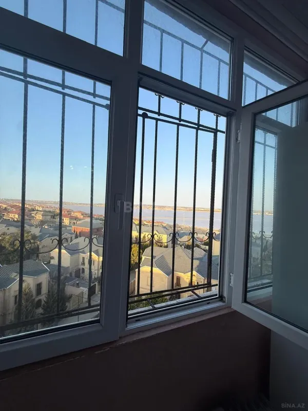 Satılır 3 otaqlı mənzil 106 m²