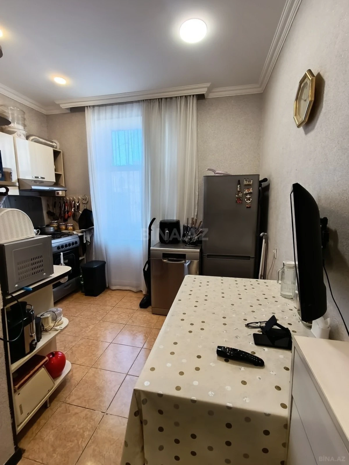 Satılır 3 otaqlı mənzil 130 m²