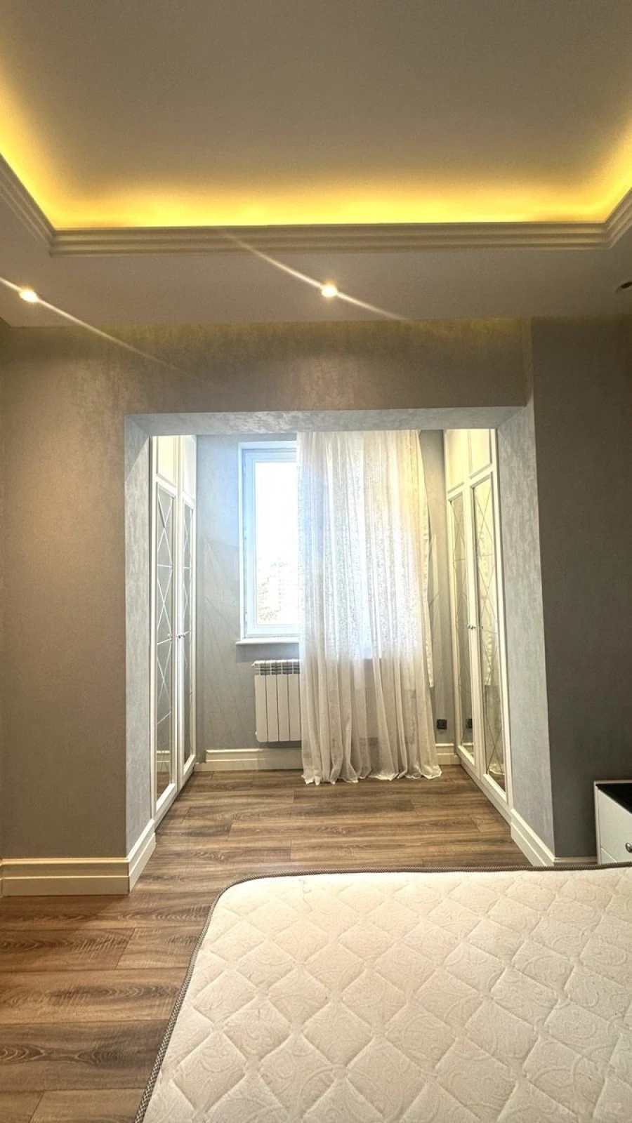 Kirayə verilir 2 otaqlı mənzil 70 m²