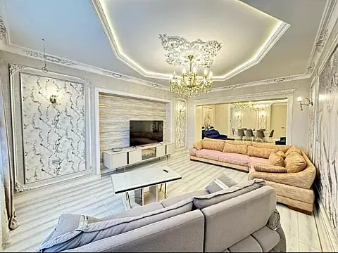 Satılır 4 otaqlı mənzil 230.7 m² — Bakı, Nizami 4 otaq 230.70 m²