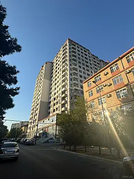 Satılır 2 otaqlı mənzil 67.5 m²