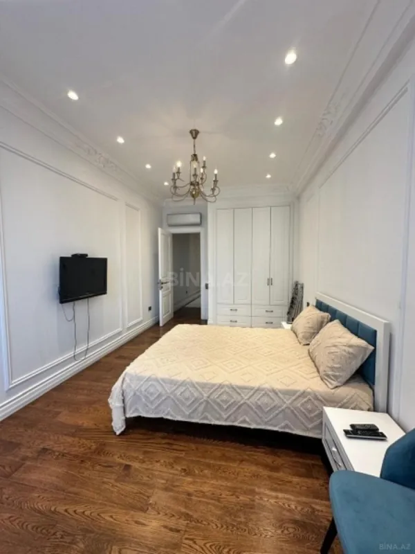 Kirayə verilir 3 otaqlı mənzil 120 m²