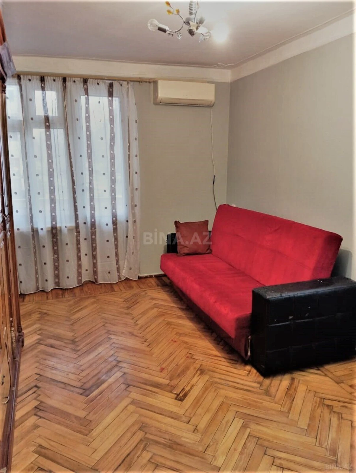 Kirayə verilir 1 otaqlı mənzil 40 m²