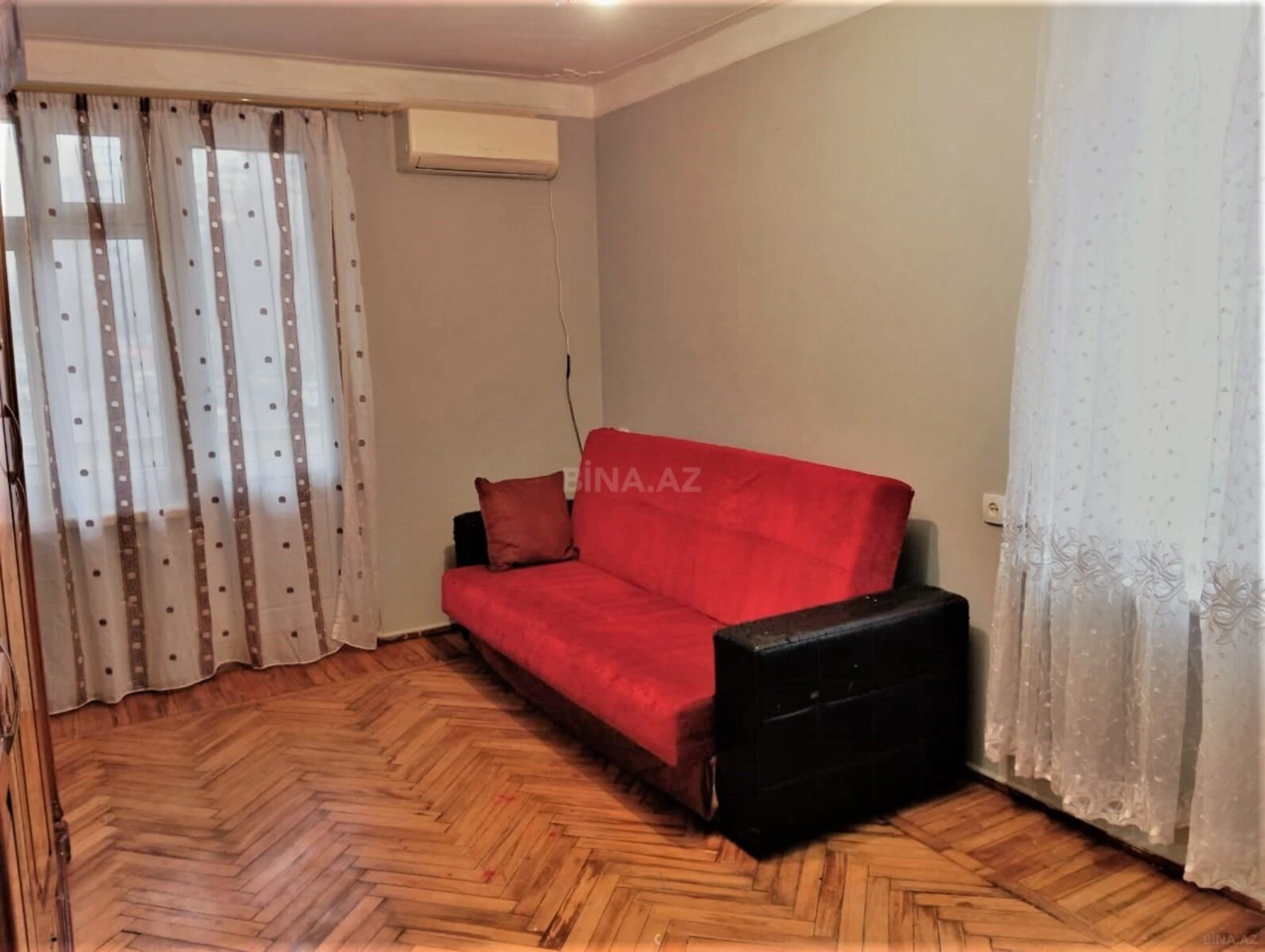 Kirayə verilir 1 otaqlı mənzil 40 m²