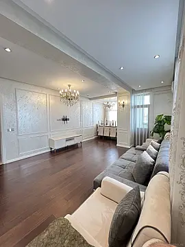 Satılır 3 otaqlı mənzil 135 m²