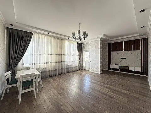 Kirayə verilir 3 otaqlı mənzil 140 m² — Bakı, Memar Əcəmi yanı 3 otaq 140.00 m²