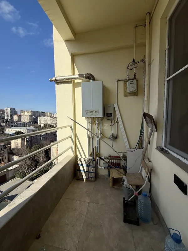 Kirayə verilir 3 otaqlı mənzil 140 m²