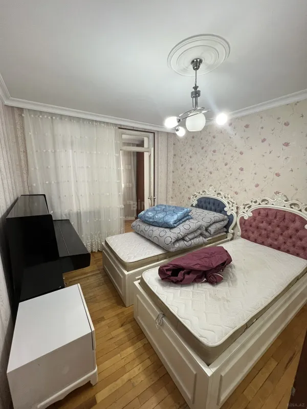 Kirayə verilir 3 otaqlı mənzil 90 m²
