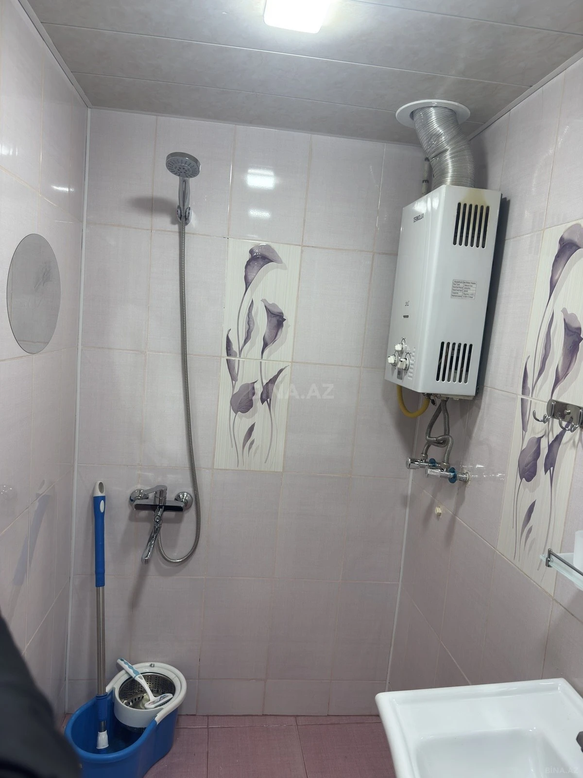 Kirayə verilir 2 otaqlı mənzil 50 m²