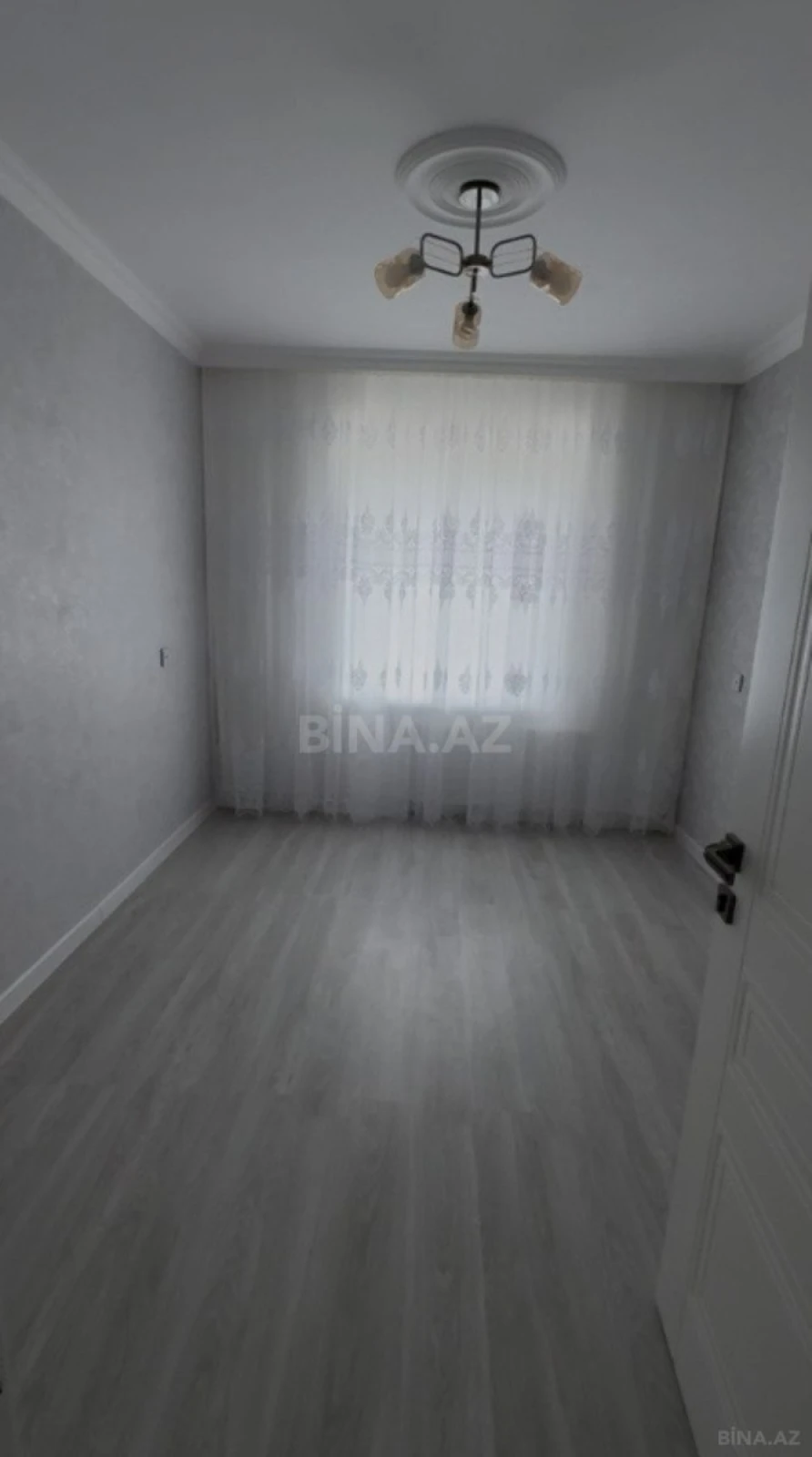 Kirayə verilir 2 otaqlı mənzil 50 m²