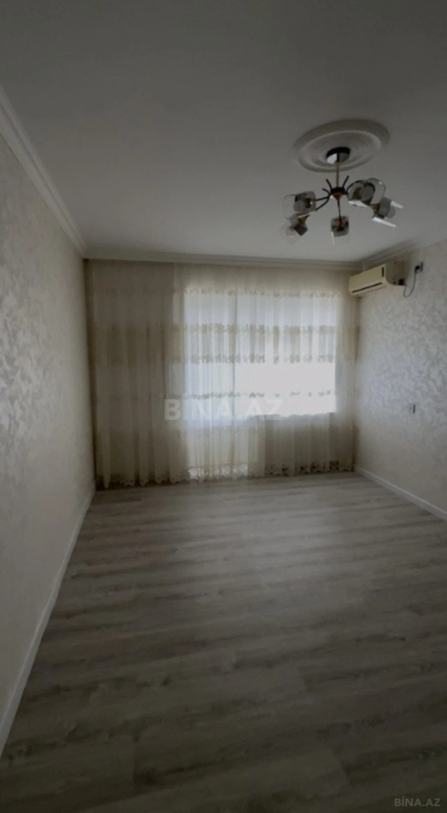 Kirayə verilir 2 otaqlı mənzil 50 m²