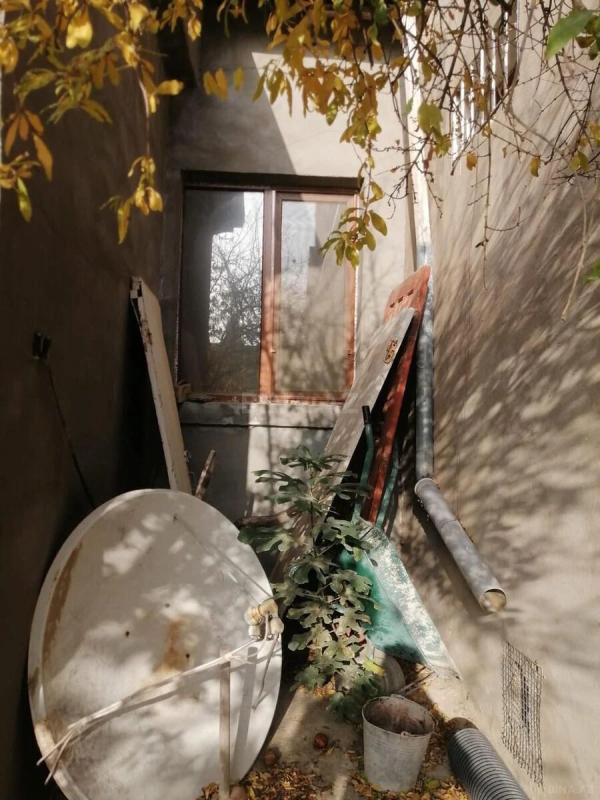 Satılır 4 otaqlı həyət evi 130 m²