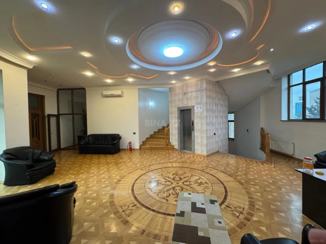 Kirayə verilir 13 otaqlı ofis 1000 m²