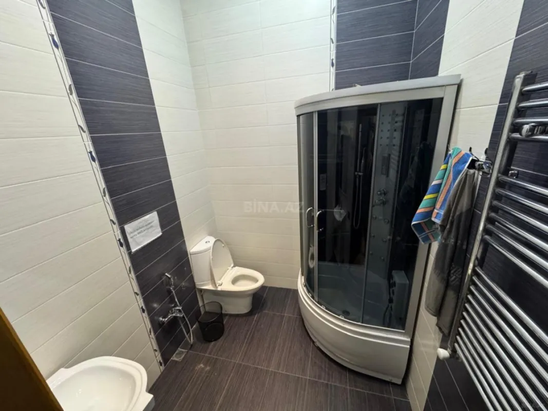 Kirayə verilir 13 otaqlı ofis 1000 m²