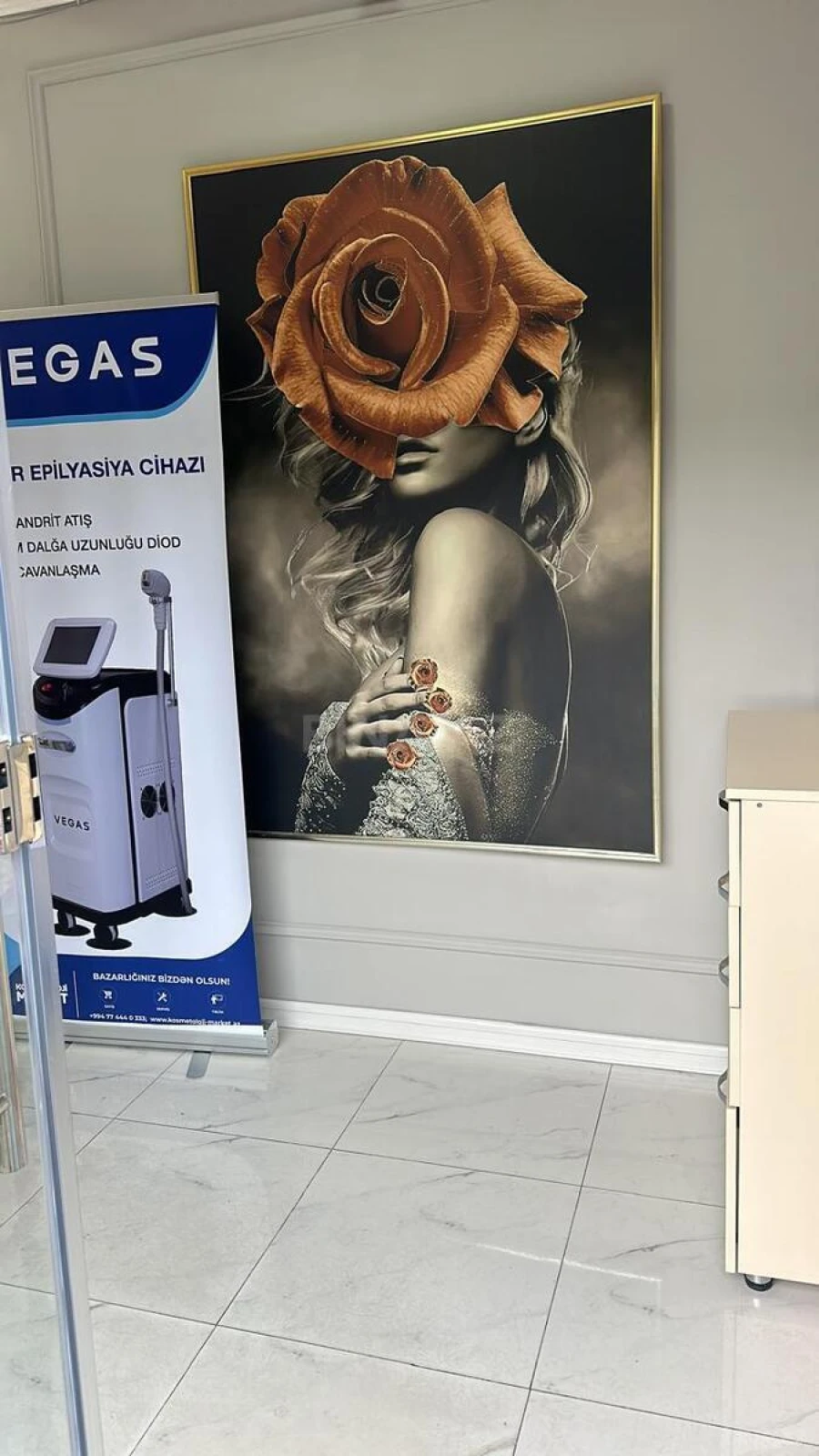 Kirayə verilir obyekt 105 m²