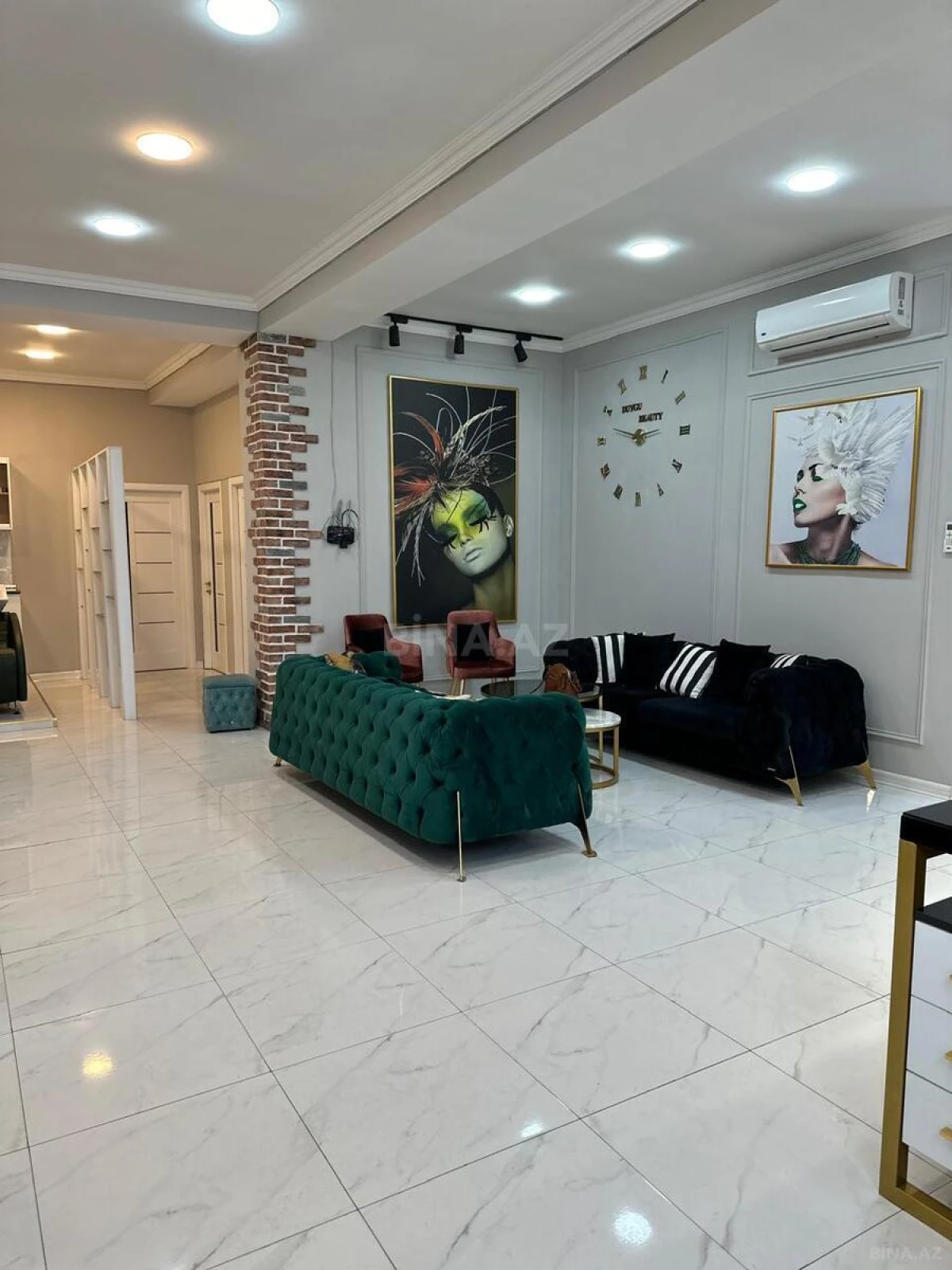 Kirayə verilir obyekt 105 m²