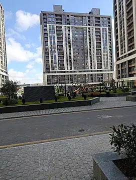 Satılır obyekt 177.9 m²