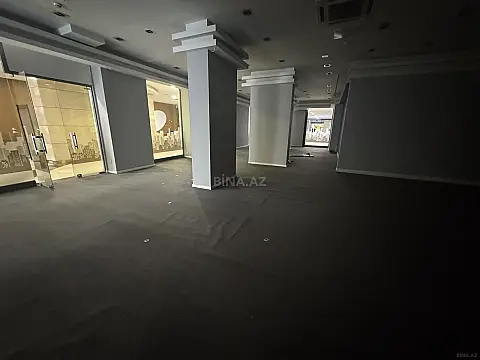 Kirayə verilir obyekt 262 m²