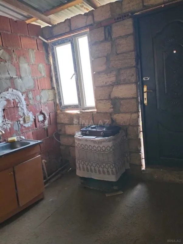 Kirayə verilir 4 otaqlı həyət evi 100 m²