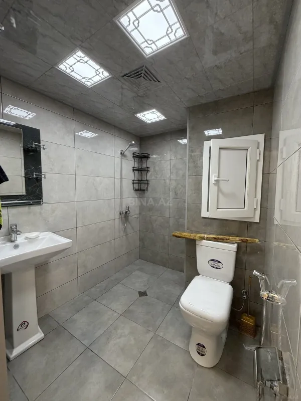 Satılır 2 otaqlı mənzil 45 m²