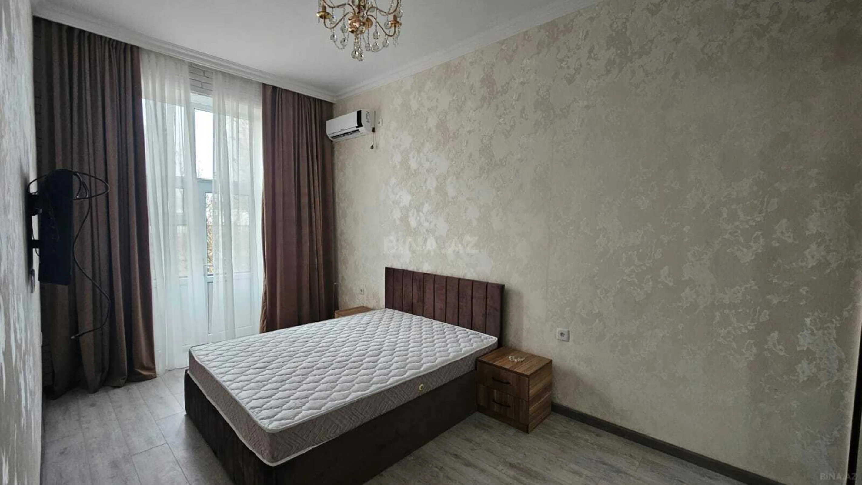 Kirayə verilir 2 otaqlı mənzil 60 m²