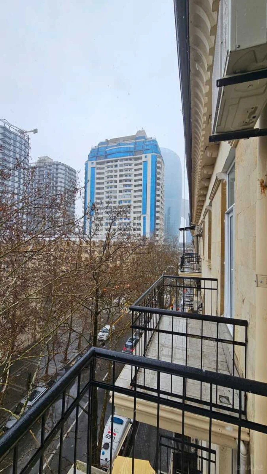 Kirayə verilir 2 otaqlı mənzil 60 m²